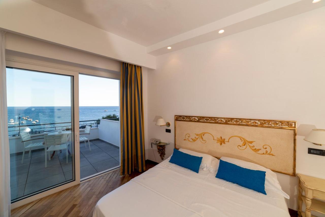 Punta Campanella Resort & Spa Massa Lubrense Ngoại thất bức ảnh